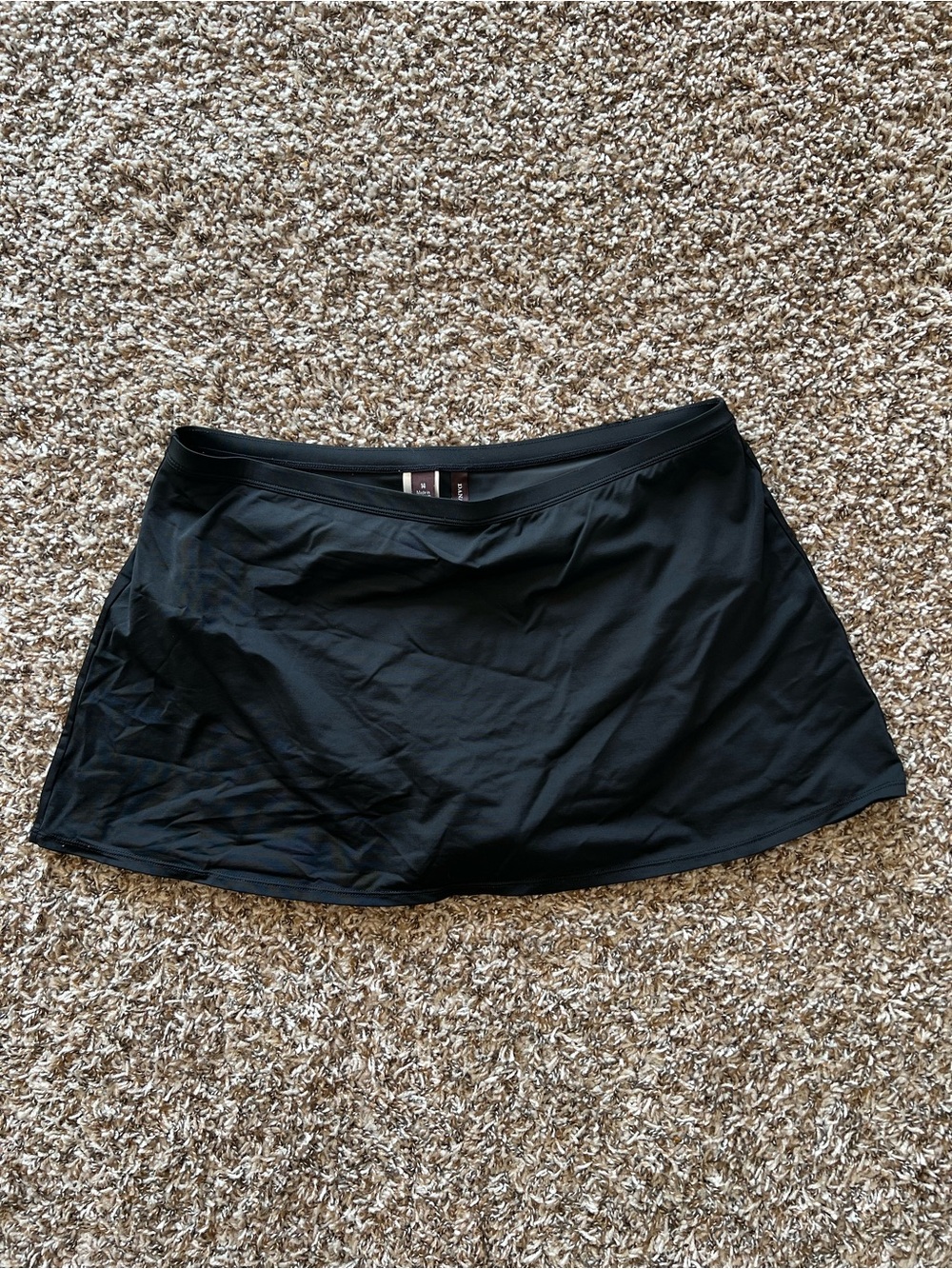 Dana Buchman Black Swimming Skirt